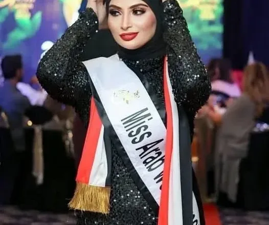 أية دحان تتوج بلقب ملكة جمال العرب – اليمن لعام 2025 في ماليزيا