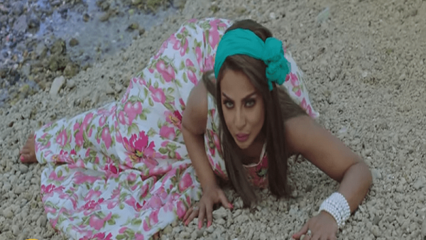 هند البلوشي ترد على منتقديها وسبب اغنية كليب مستفز