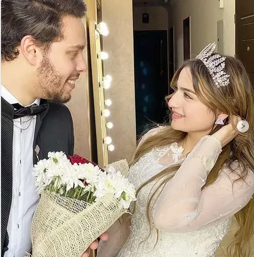 زواج احمد حسن على زينت  بـ نورا يثير ضجة في مواقع التواصل