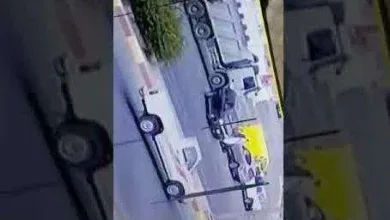 رجل يصدم زوجته jpg | فيدو رجل يصدم زوجته