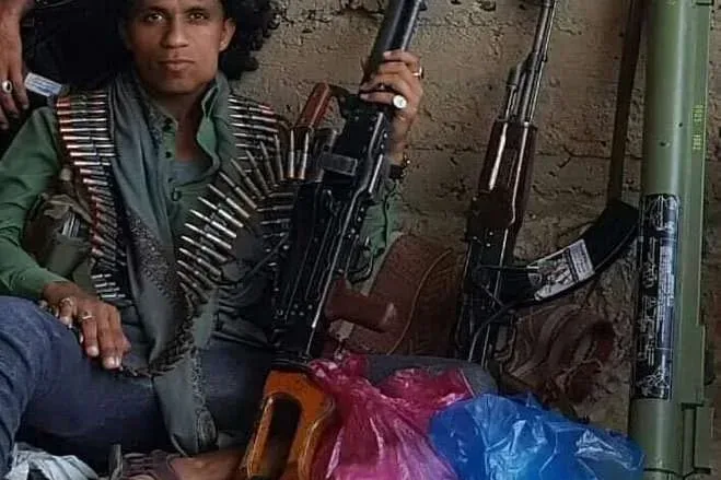 مقتل ايمن الدامبي في تعز 1 Ei2rXi4WsAIMkpo jpg | مقتل ايمن الدامبي في تعز