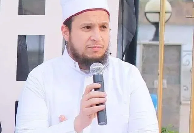 E4emYSAXwAMo5y jpg | سبب وفاة الشيخ محمد عبدالحليم من هو القاريء محمد عبد الحليم