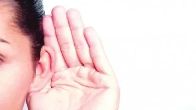 تفسير حلم سماع صوت الميت في المنام دون رؤيته