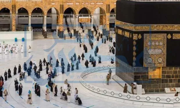 فتح باب العمرة في شهر رجب المقبل بعد إغلاق السعودية لعامين