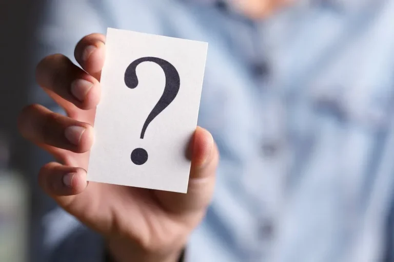 من هو عمر درسا في السيرة الذاتية؟