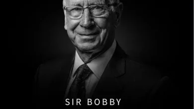 وفاة أسطورة كرة القدم الإنجليزية بوبي تشارلتون