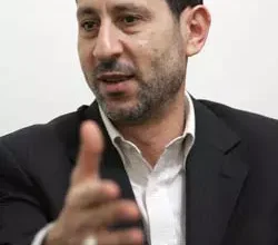 من هو محمد حيدر