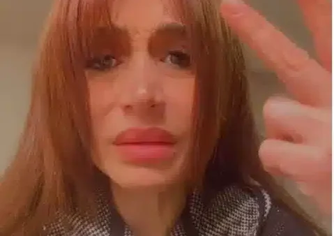 سبب بكاء بسمة وهبه بعد حكم حبس المخرج عمر زهران