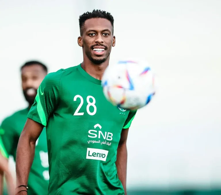 من هو محمد كنو اللاعب في المنتخب السعودي