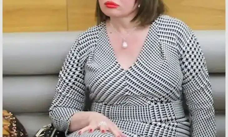 الفنانة إلهام شاهين