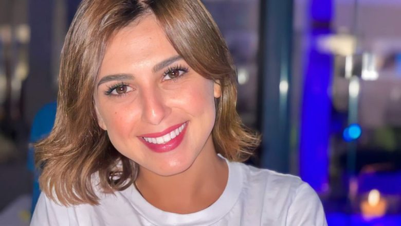 غيثة عصفور توضح حقيقة ظهورها فوق العمارية زواجها