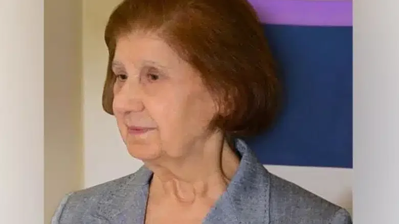 أنيسة مخلوف