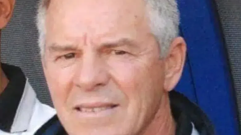 وفاة رياض الشرفي