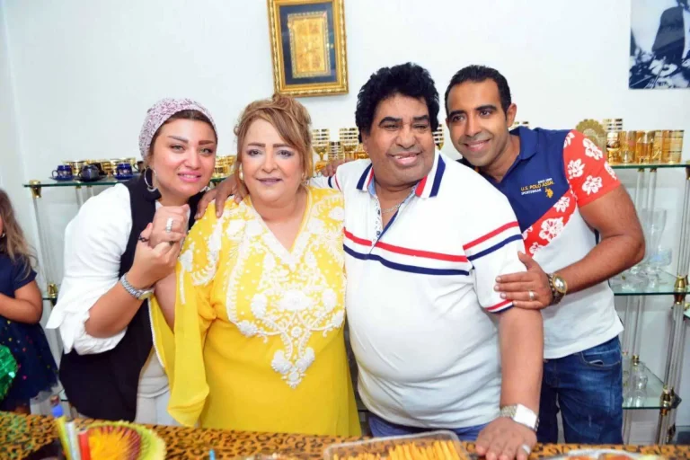 من هي زوجة المطرب أحمد عدوية؟