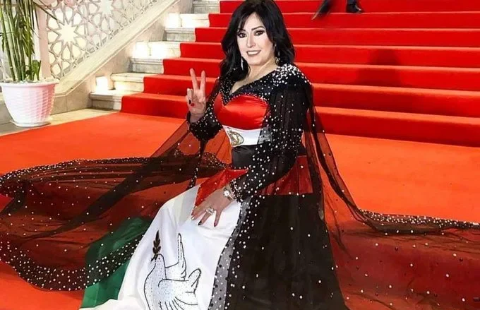 الفنانة هند عاكف