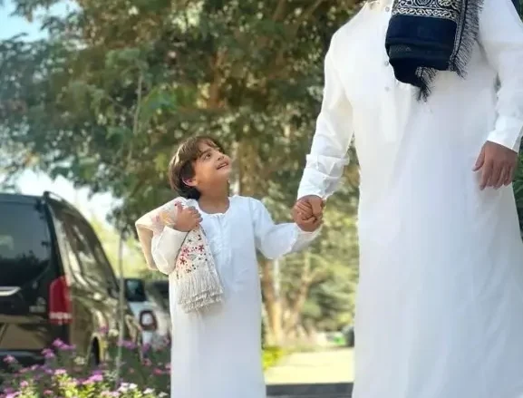 مرض إبن تامر حسني