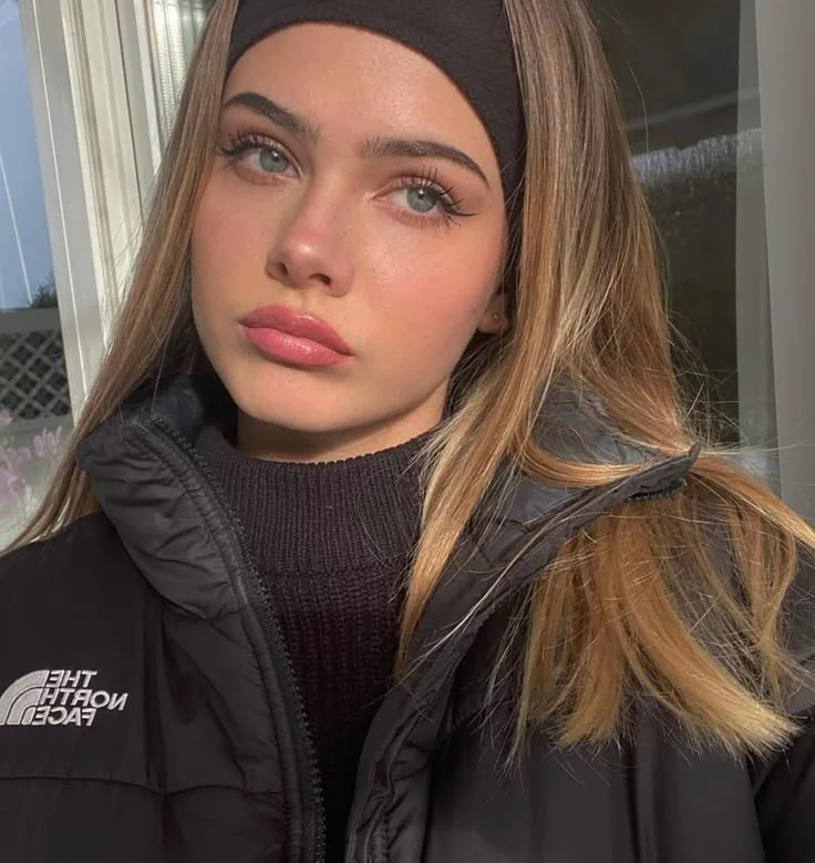 أسماء بنات المانية