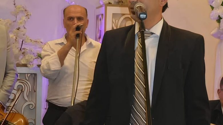 المطرب الشعبي عمر خيري