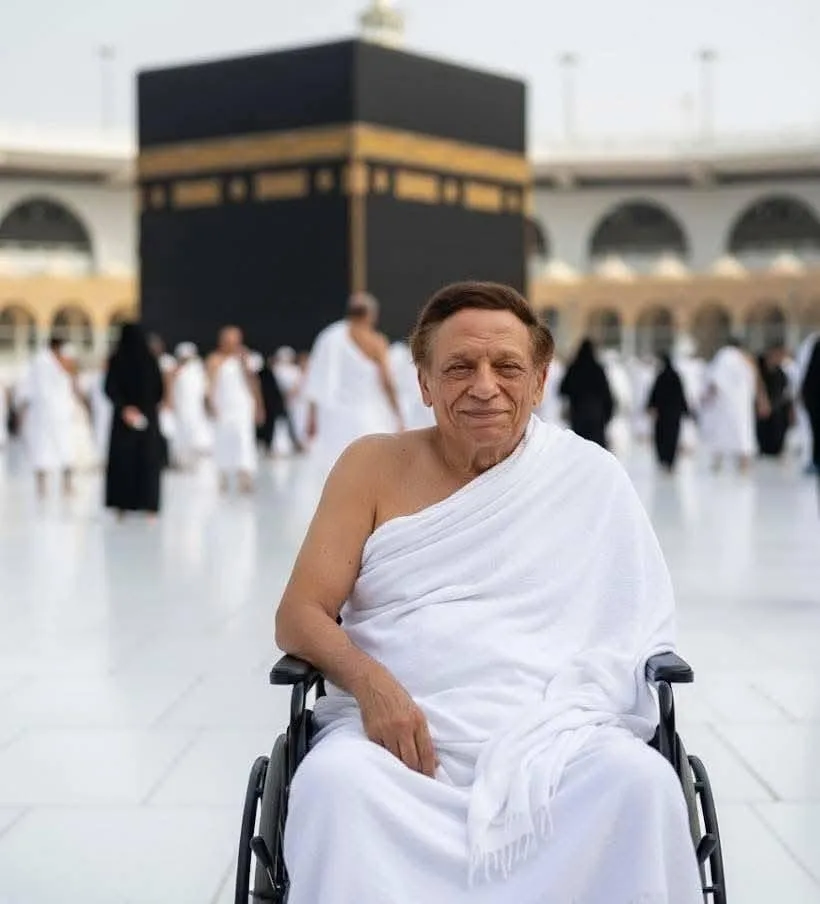 صور الفنان عادل إمام في مكة مفبركة صور الفنان عادل إمام في مكة مفبركة