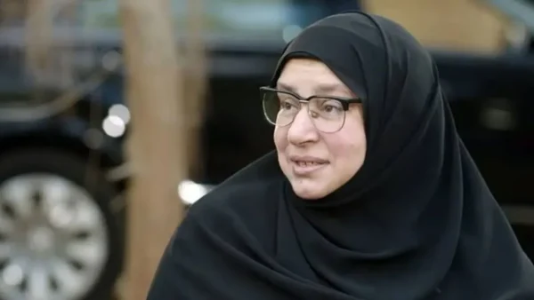 «بعد إعلانه الإستقالة».. الفنانة عبلة كامل تتحدث لـ أشرف زكي