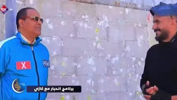 بشكل عفوي الإعلامي محمد المحمدي يفضح أحد المقالب في شهر رمضان
